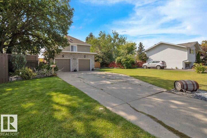 Property Photo: 17107 80 Avenue NW AB T2T 0B3