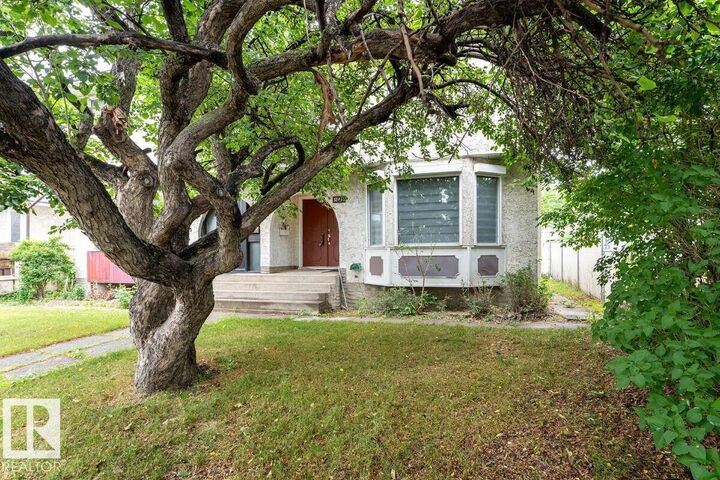 Property Photo: 12411 94 Street NW AB T5G 1K5