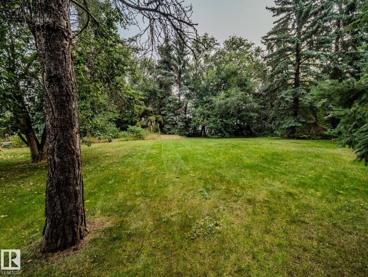 Property Photo:  3024 Galloway Terrace  AB T8A 2N5 