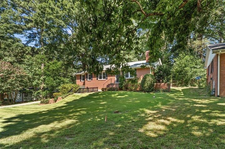 Property Photo: 729 Timberland Street SE GA 30080