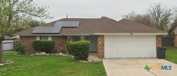 Property Photo: 1813 Sundown Drive TX 76543