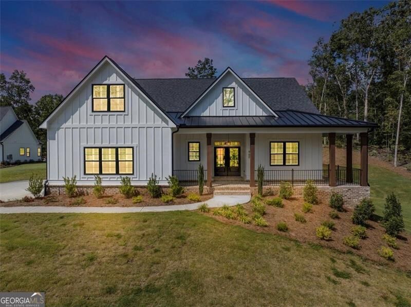 Property Photo:  960 Oxford Road  GA 30107 