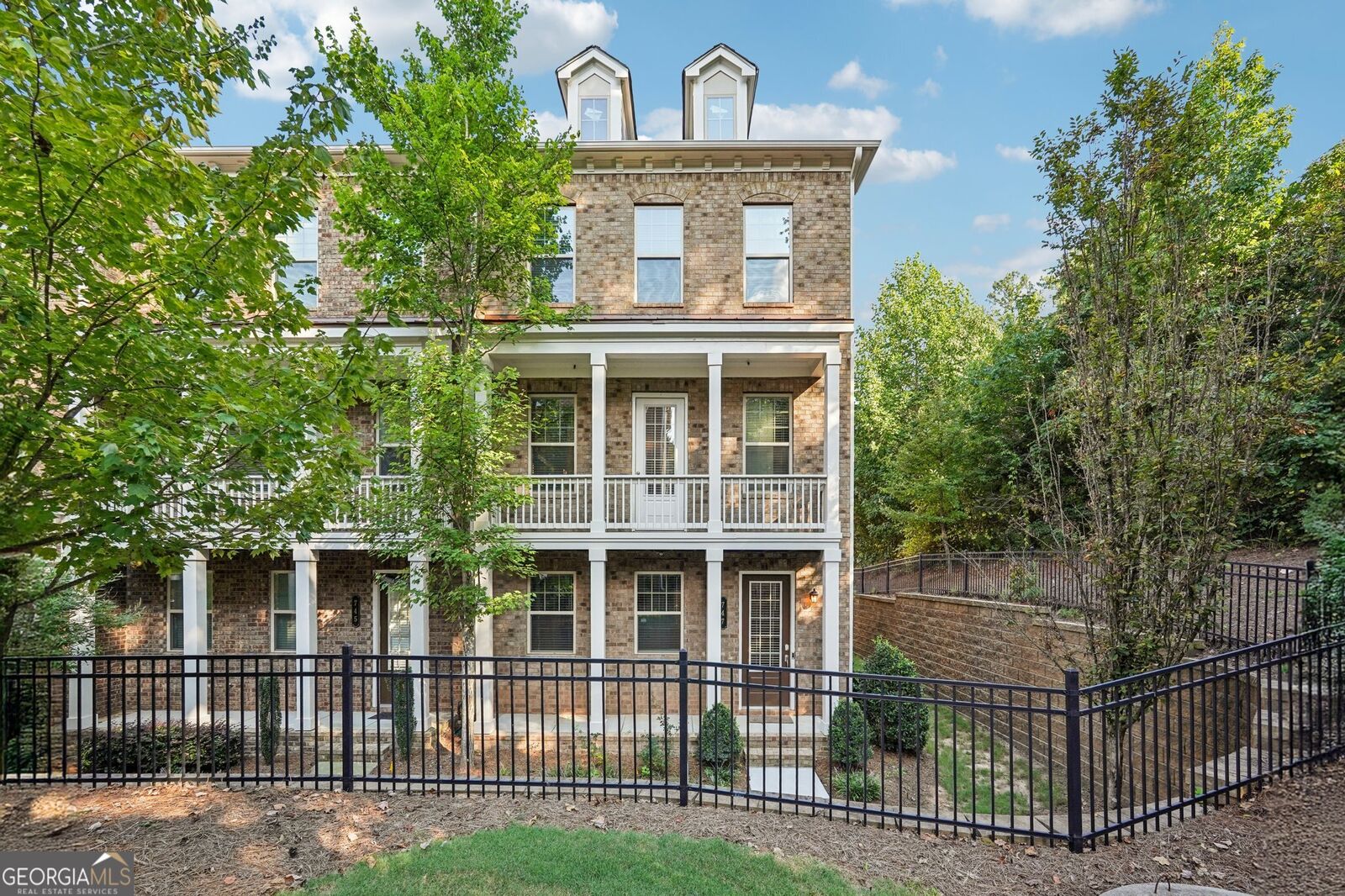 Property Photo: 747 Topsail Lane GA 30005