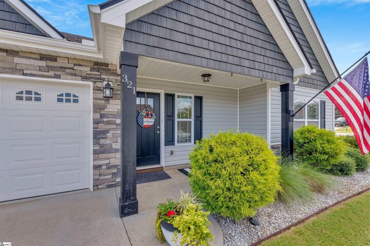 Property Photo:  321 Meadowmoor Road  SC 29651 