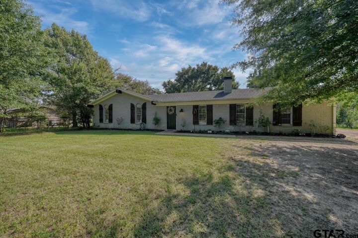 Property Photo: 203 Green Lane Trail TX 75791