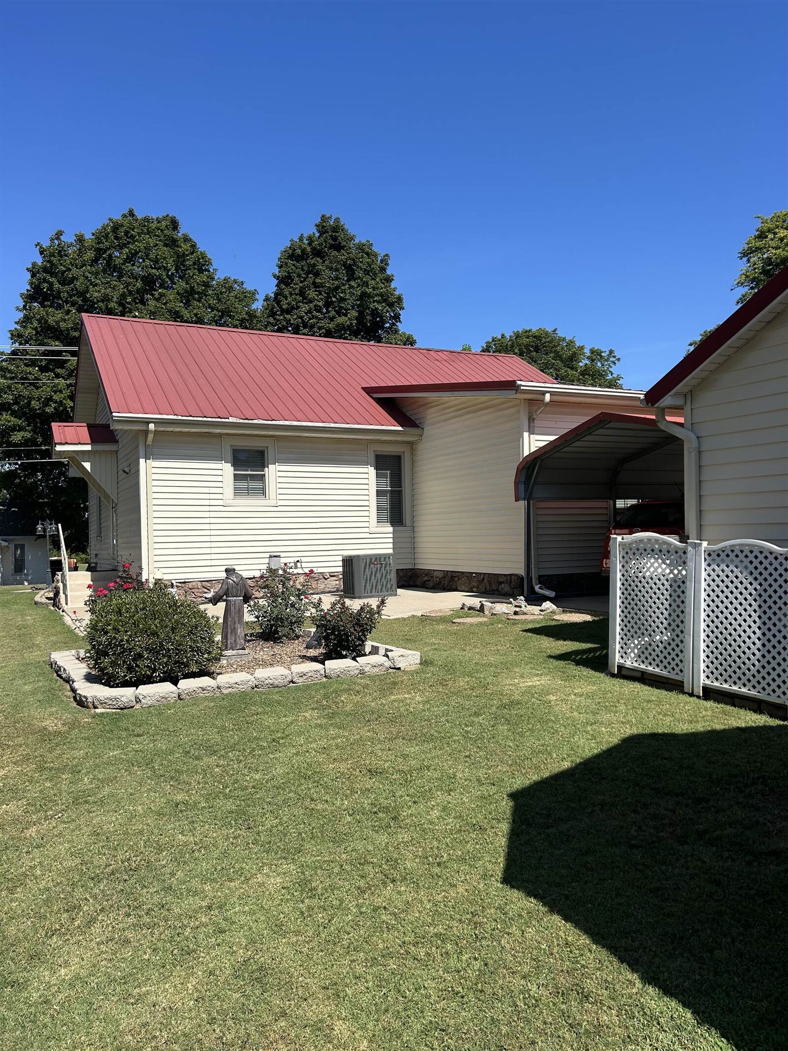 Property Photo:  405 N Townsend St  KY 42437 