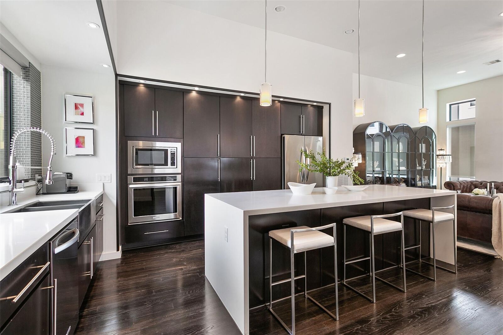 Property Photo:  1509 Colorado Street  TX 77007 