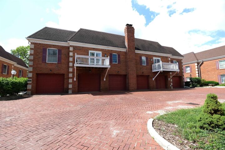 Property Photo:  2606 E 2nd Street Unit D  IN 47401 
