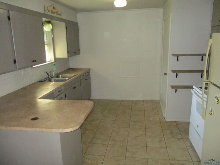 Property Photo:  105 Charles  TX 75652 