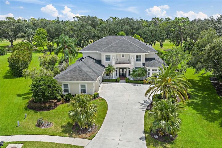 Property Photo: 6911 Riversedge Street Circle FL 34202