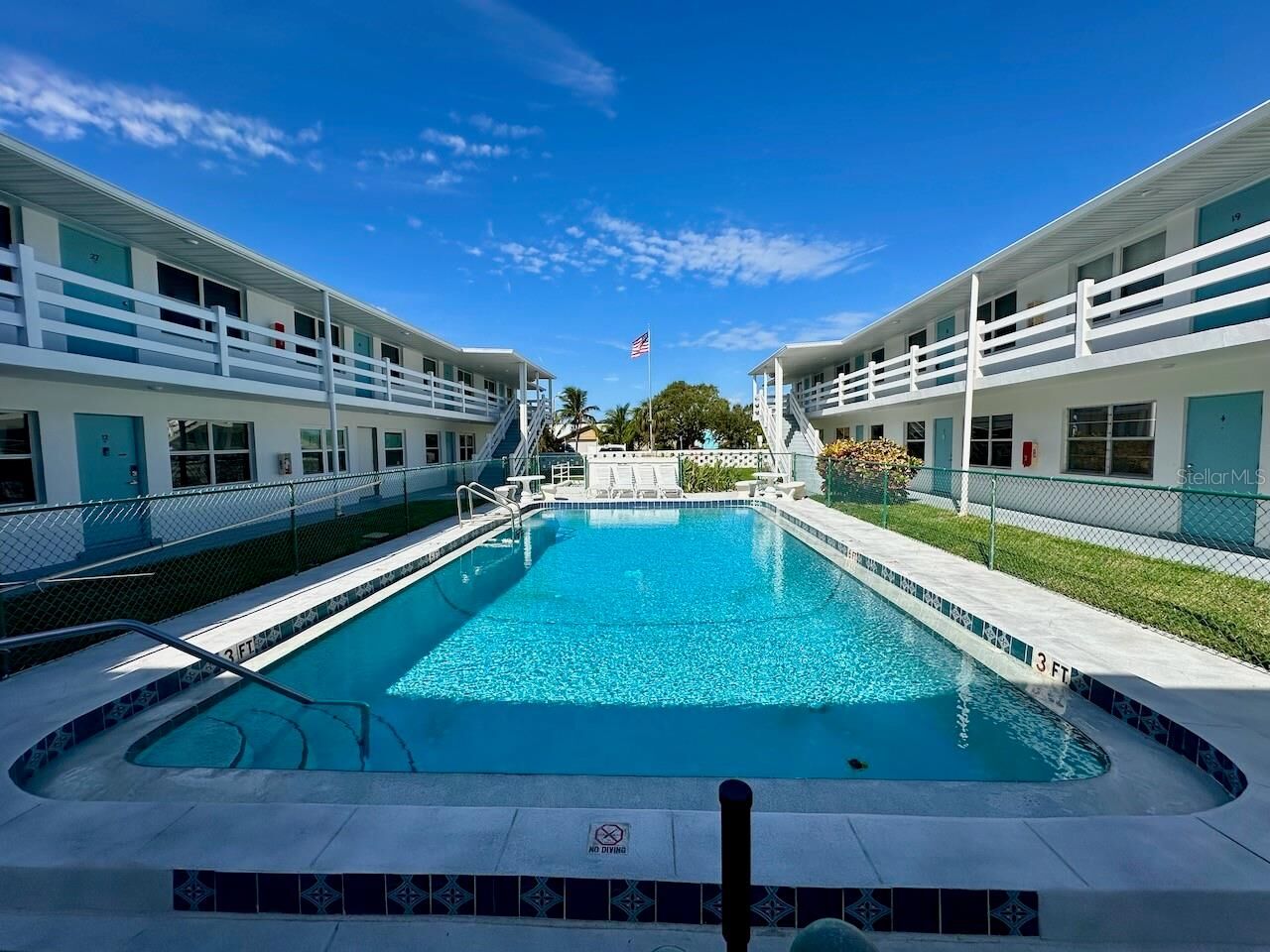 Property Photo: 215 Circle Drive 18 FL 32920