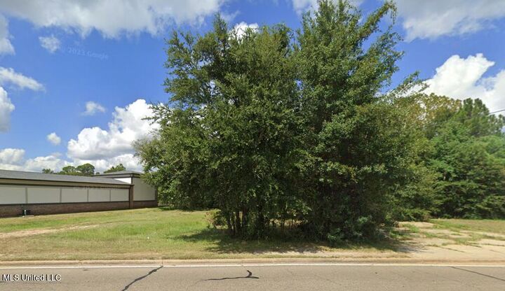 10337 Lemoyne Boulevard  D'Iberville MS 39540 photo