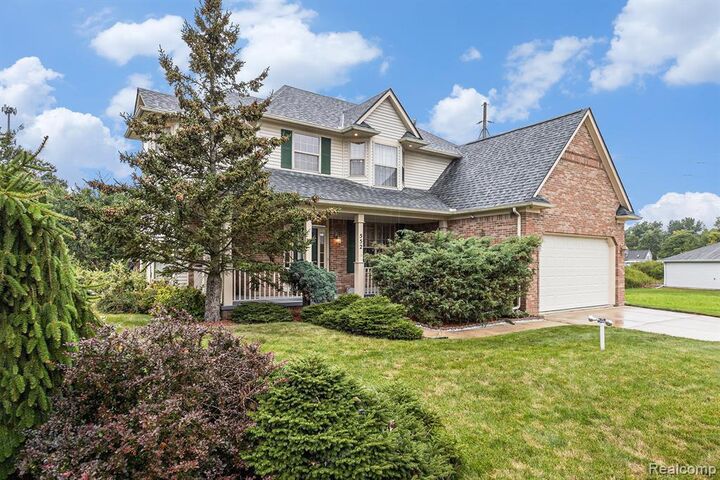Property Photo: 552 Turn Bull Street MI 48446 2693