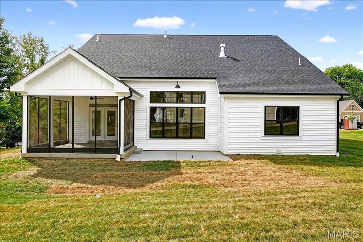 Property Photo: