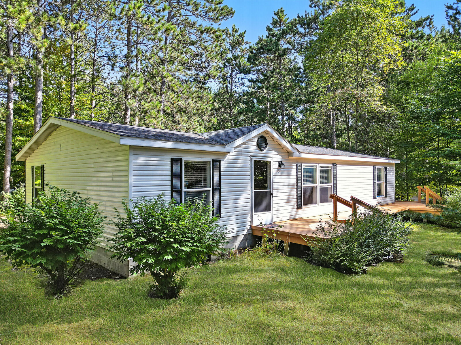Property Photo:  18500 35th Avenue  MI 49305 