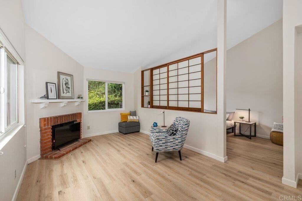 Property Photo: 8370 Via Sonoma F CA 92037