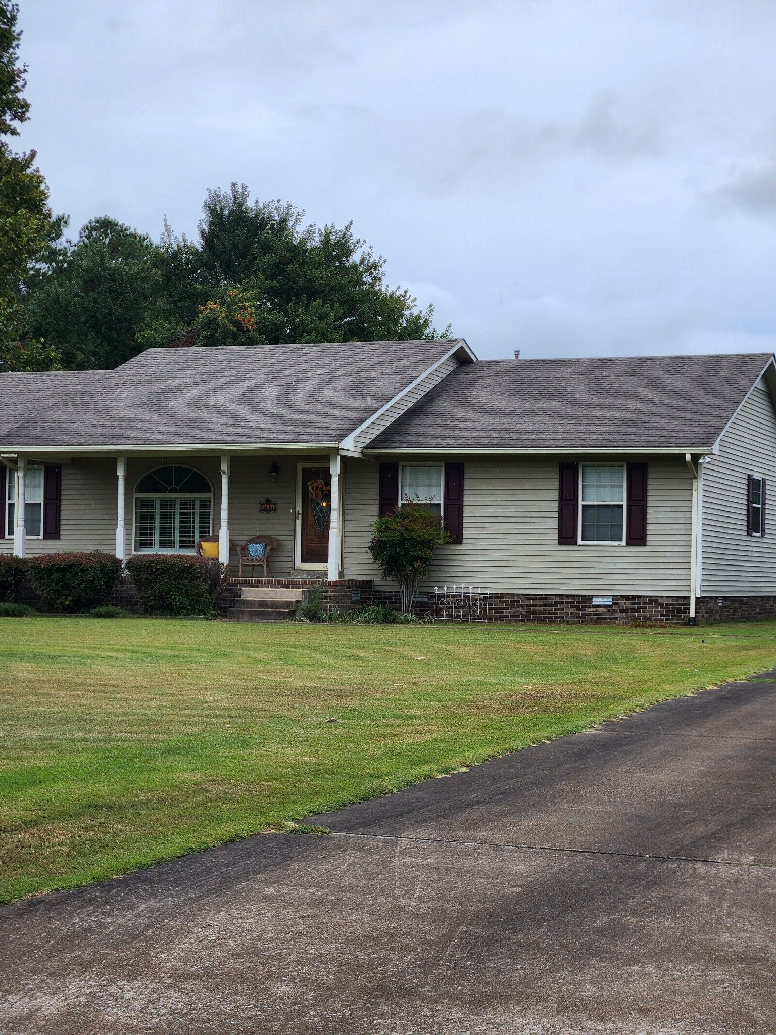 Property Photo:  307 Stribling Rd  TN 38464 