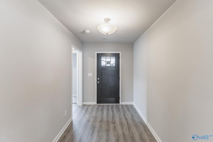 Property Photo: 117 Ocean Springs Avenue AL 35773