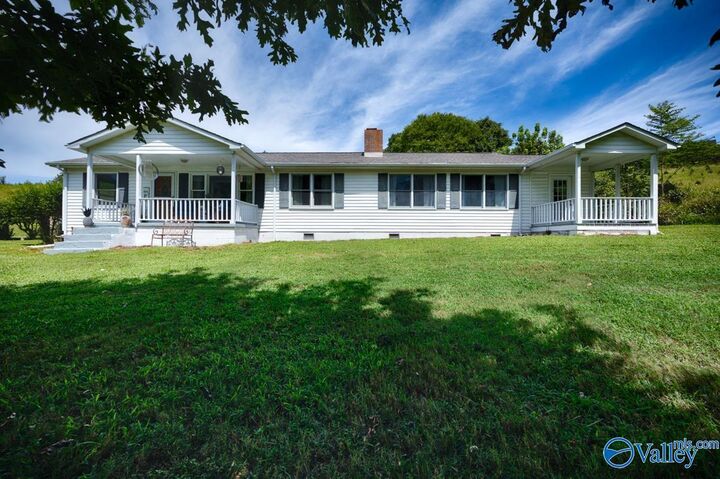 Property Photo:  270 Young Hollow Road  TN 37306 