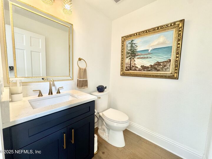 Property Photo: 21 Bay Pointe Drive FL 32174