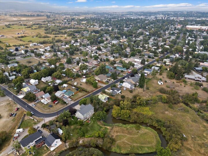 Property Photo:  1517 5th Avenue W  MT 59901 