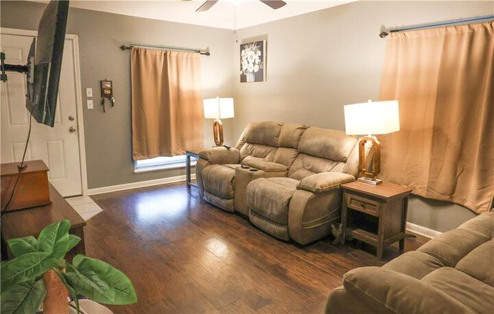 Property Photo: 307 Alexander Drive LA 70401