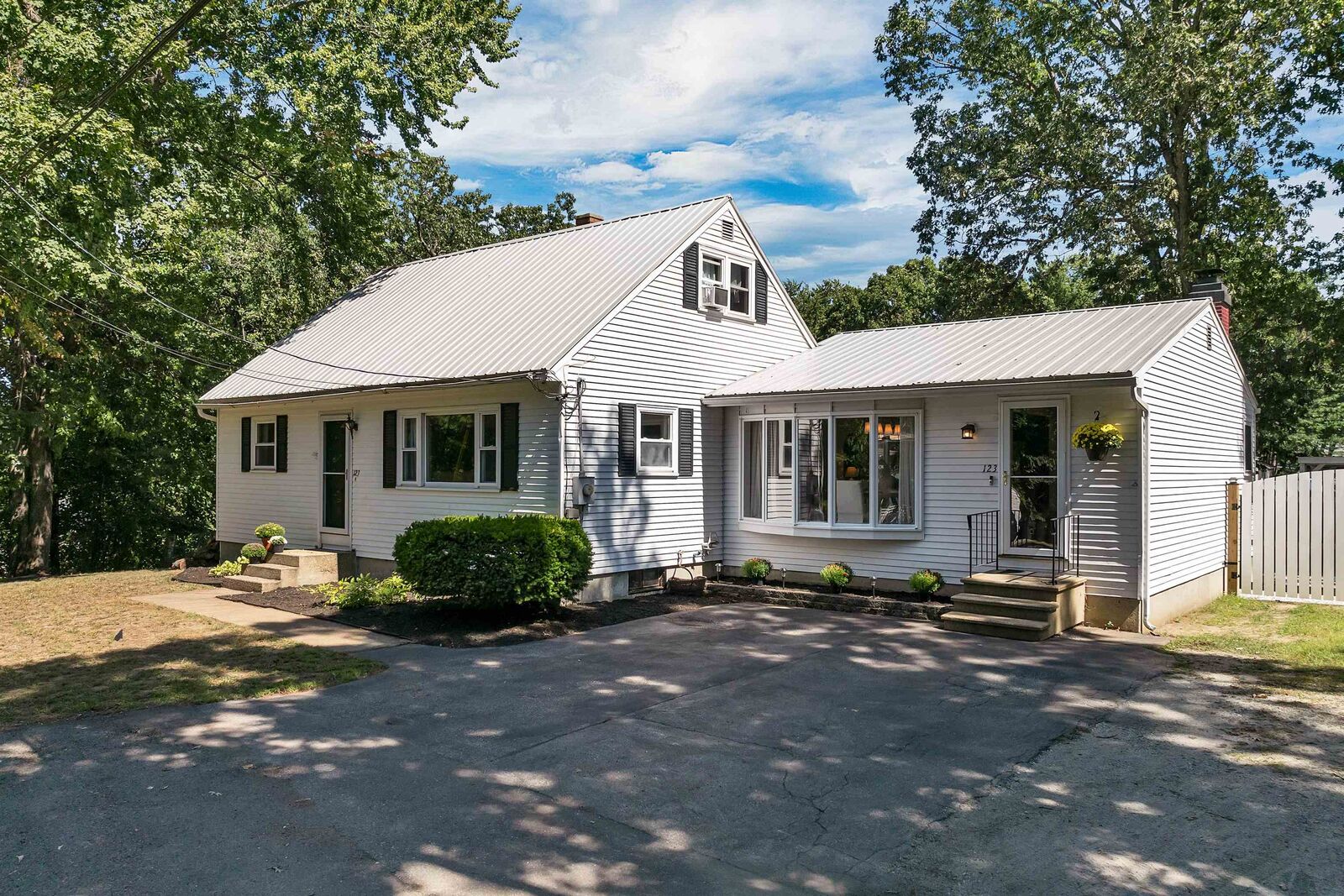 Property Photo:  123 Seventh Avenue  NH 03104 