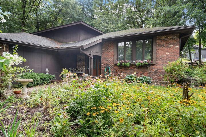 9530 Risewood Circle  Eden Prairie MN 55347 photo