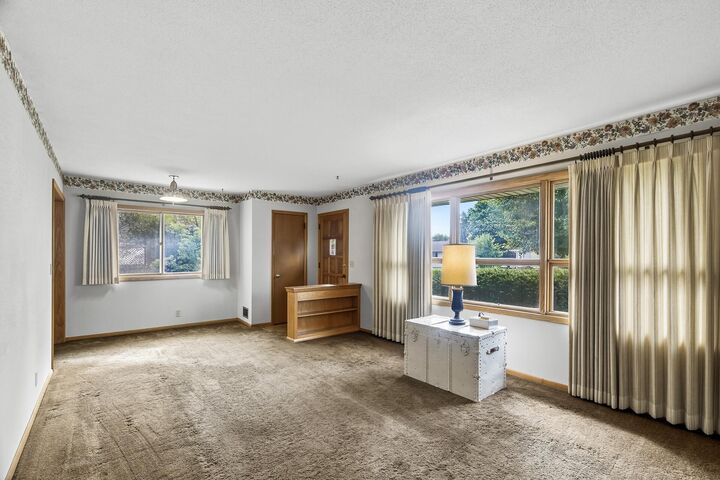 Property Photo:  3812 Joyce Lane  MN 55429 