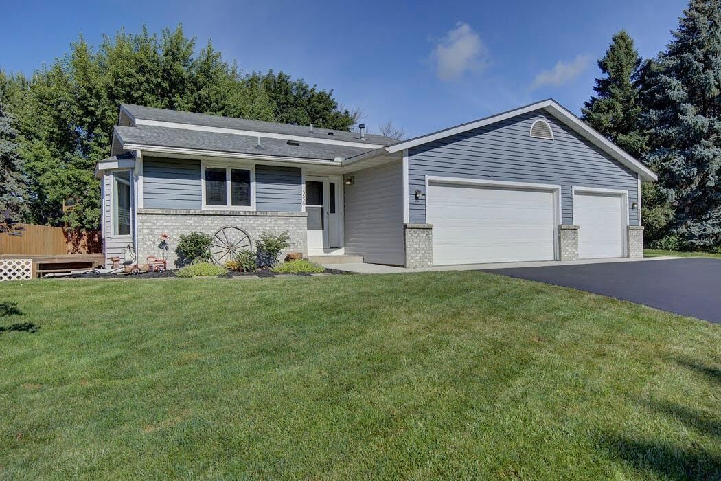 Property Photo: 3520 Spruce Trail SW MN 55372