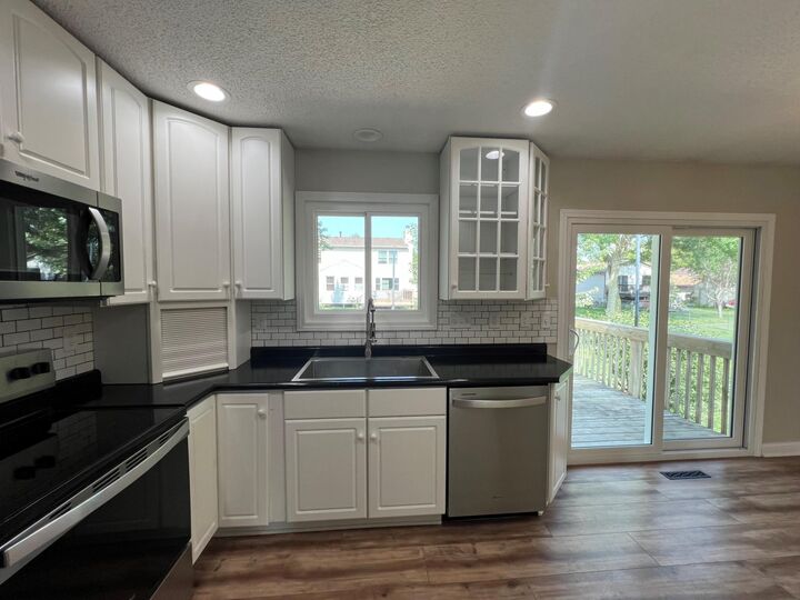 Property Photo: 837 25th Street SE MN 55904