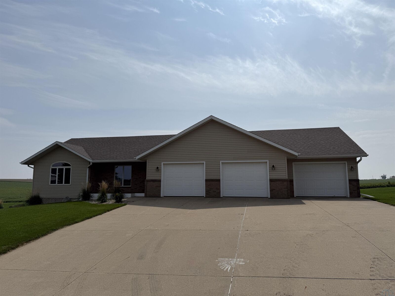 Property Photo: 127 Pleasant View Drive IA 51027