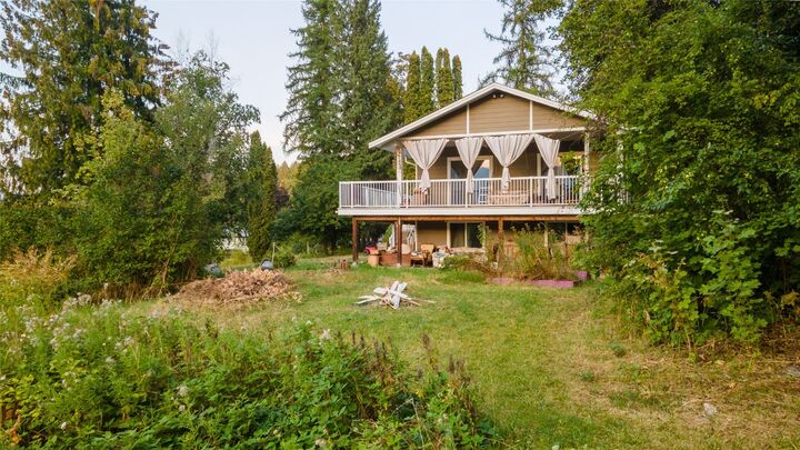 Property Photo: 1121 Shuswap Street SW BC V1E 1J3
