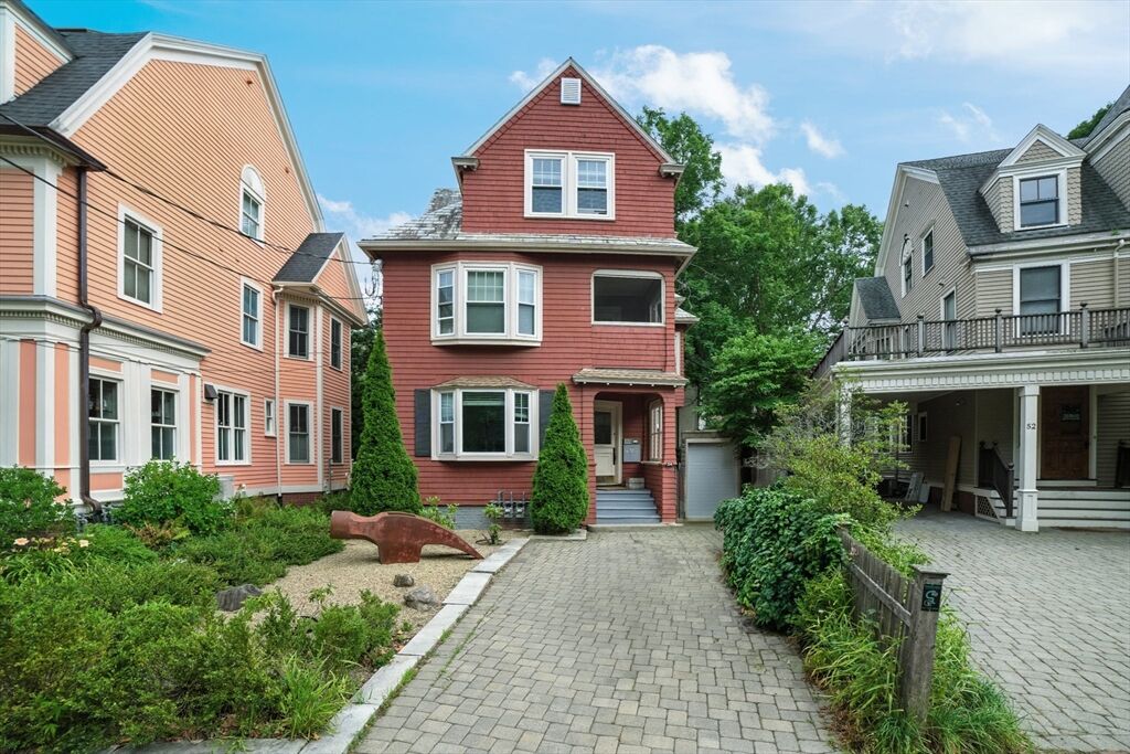 Property Photo:  54 Wendell St  MA 02138 