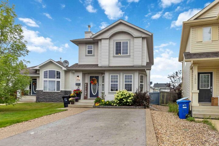 Photo de la propriété: 178 McDougall Crescent AB T9K 2P7