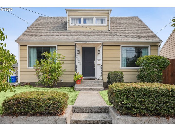 Property Photo:  3316 NE 83rd Ave  OR 97220 