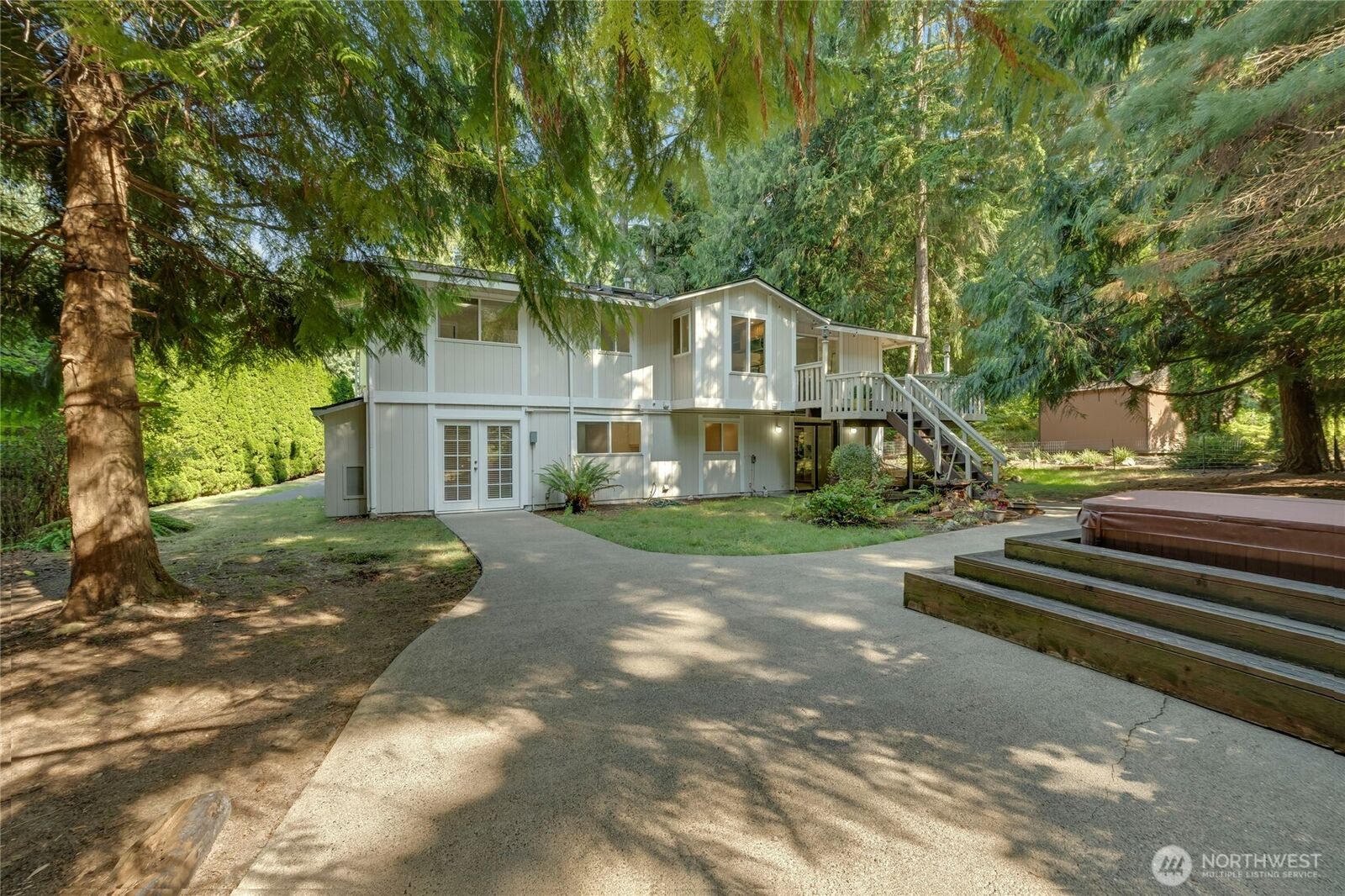 Property Photo: 21325 SE 24th Street WA 98075