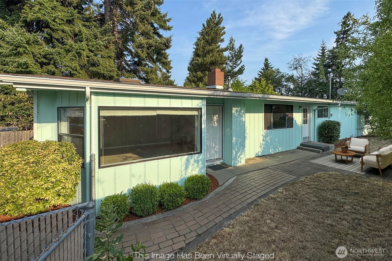 Property Photo:  1405 W 10th Street  WA 98363 