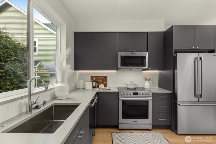 Property Photo:  9221 C  14th Avenue NW  WA 98117 