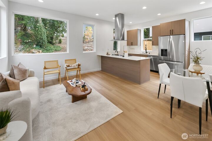 Property Photo: 2809 S Grand Street WA 98144