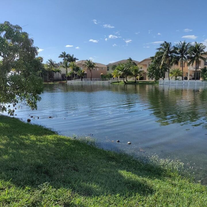 Property Photo:  16729 SW 16th Street  FL 33027 