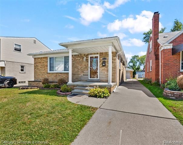 7428 Kingsbury  Dearborn Heights MI 48127 photo