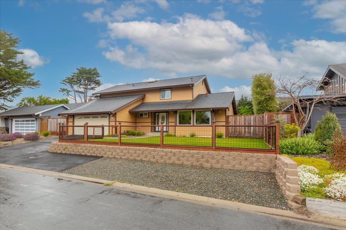 Property Photo:  2013 Avignon Place  CA 94019