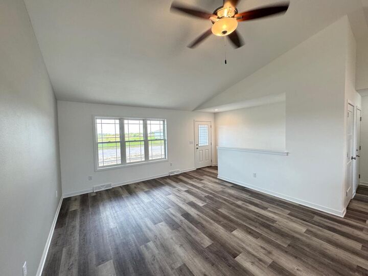 Property Photo:  1104 Hilltop Drive  WI 53566 