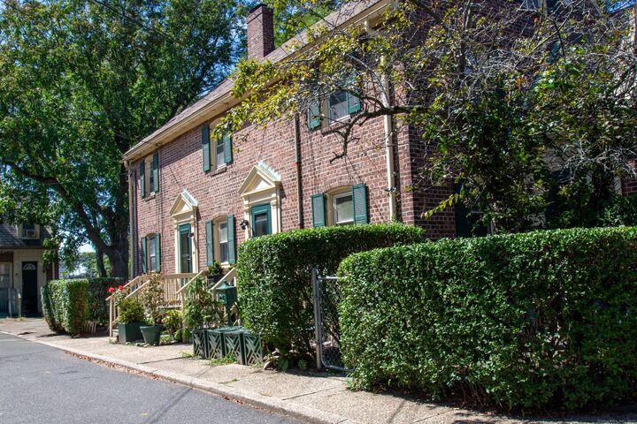 Property Photo: 221 Alsace Street CT 06604