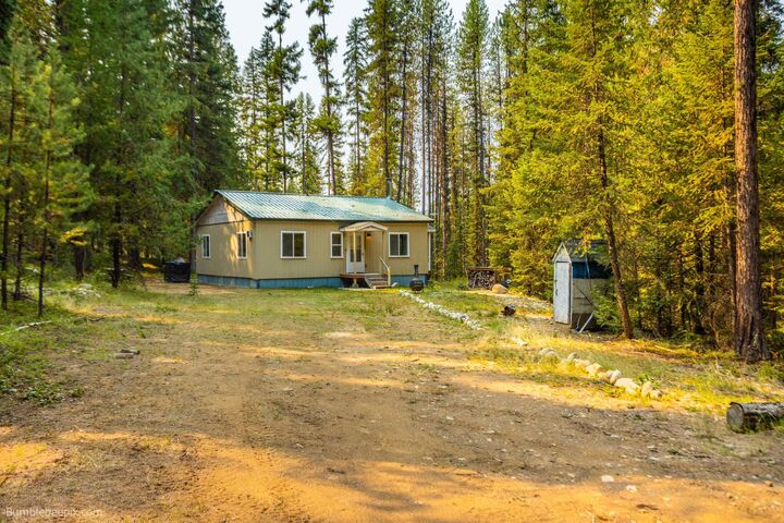 Property Photo: 2911 Heritage Lake Way WA 99114