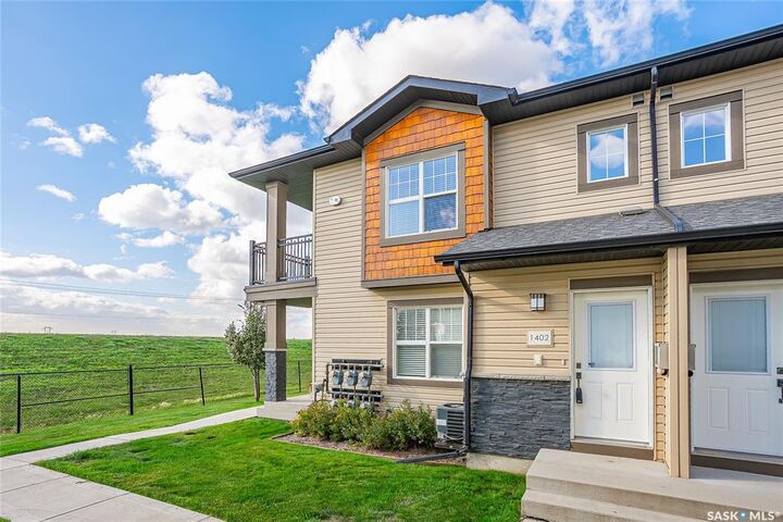 Property Photo: 1015 Patrick Crescent 1402 SK S7W 0M1