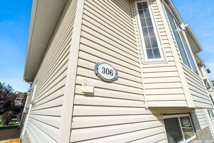 Property Photo:  306 Mount Royal Place  SK S4T 7X9 