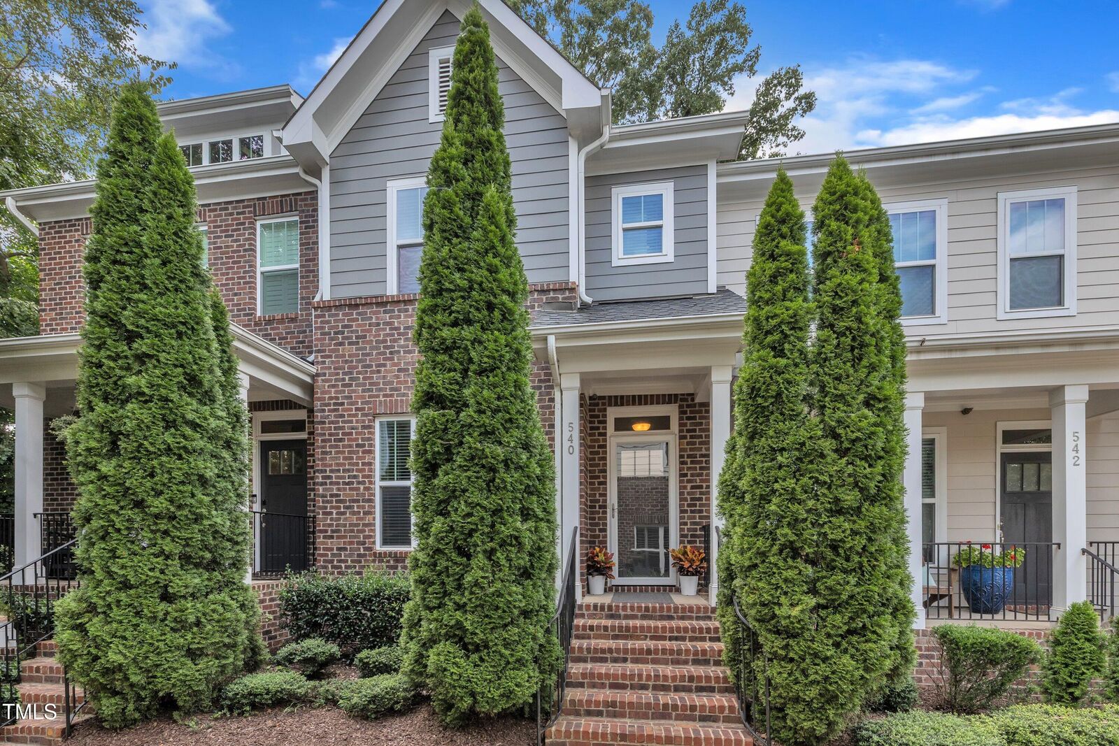 Property Photo:  540 Ledbetter Court  NC 27608 