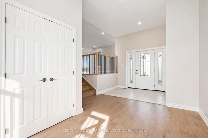 Photo de la propriété:  987 Matheson Drive  ON K7A 5B8 